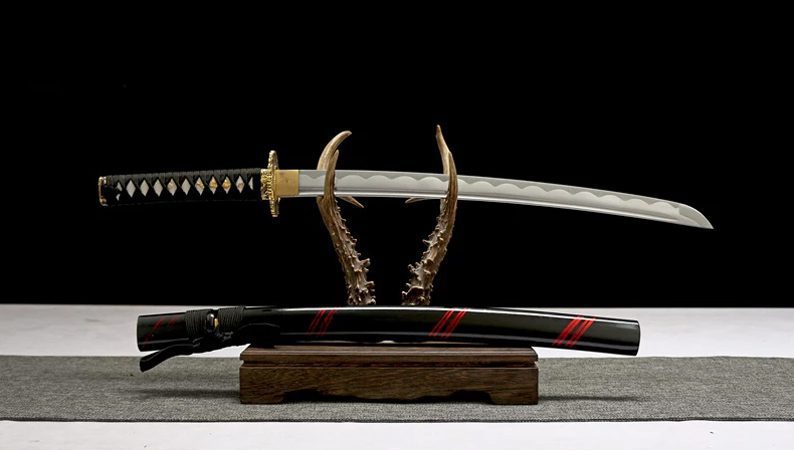 Black Wakizashi