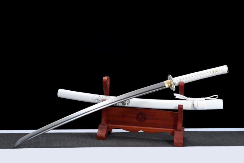 Hanae Katana Sword (花絵) – Floral Splendor